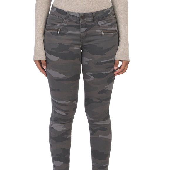 democracy ab technology camo pants